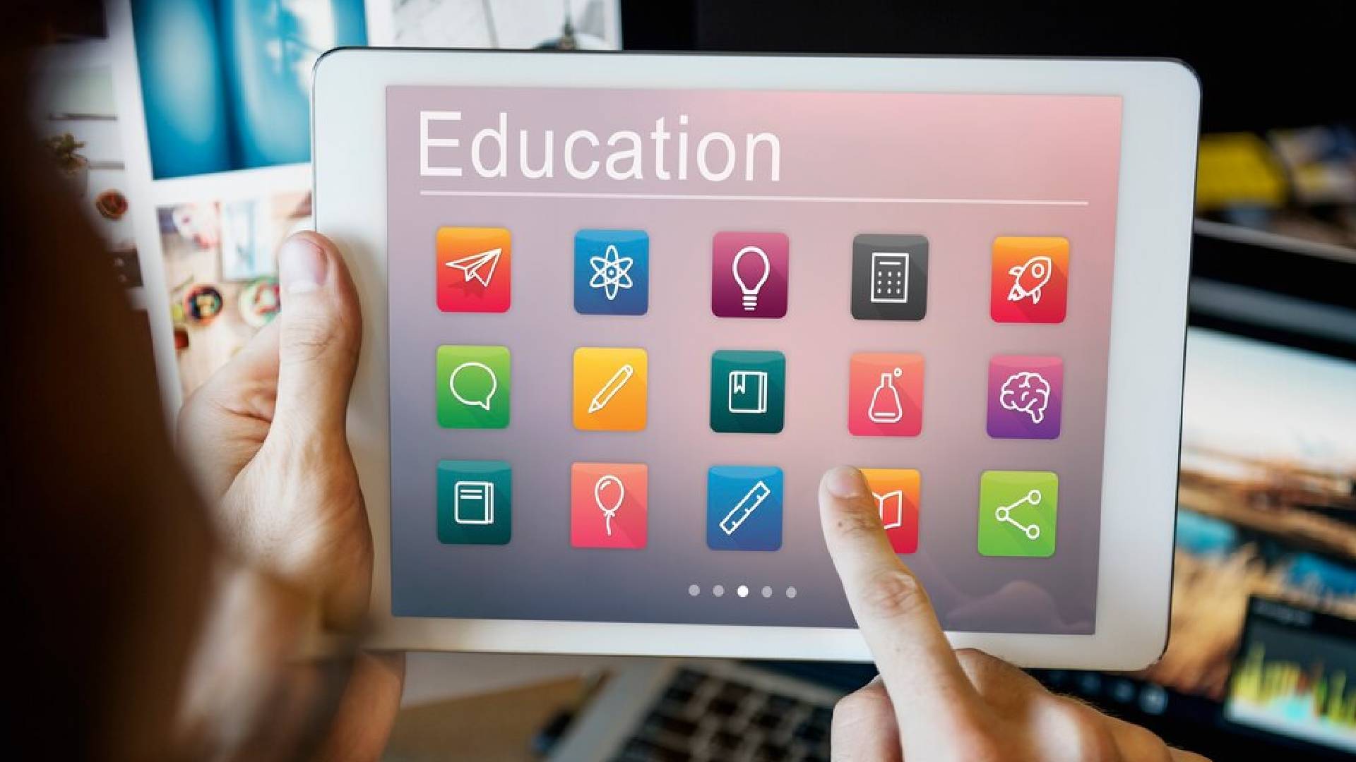 How Mobile Apps Are Transforming Education: Enhancing Learning and Administrative Processes